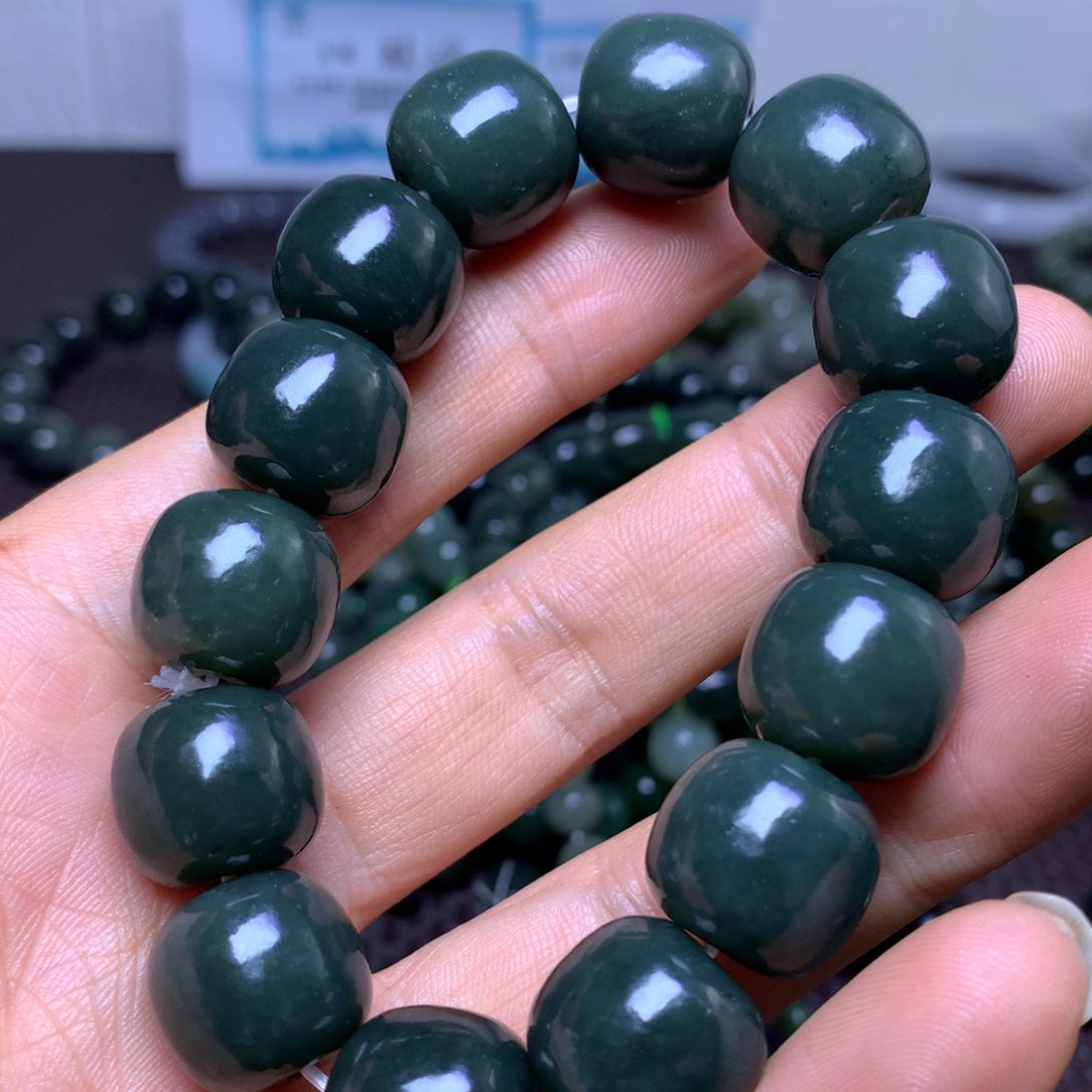 未镶嵌手串和田玉