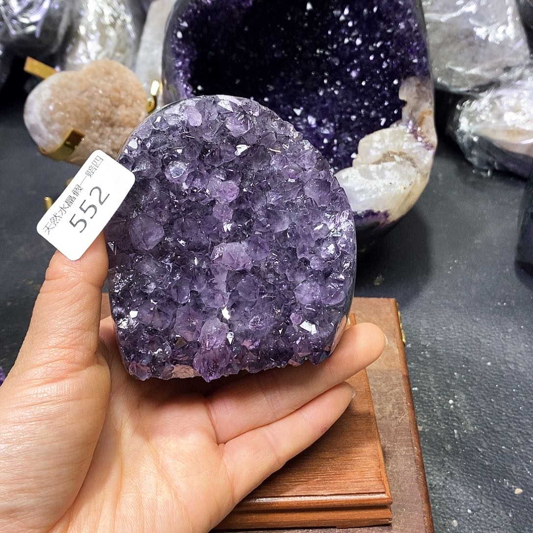 水晶大型摆件（非配饰）未镶嵌