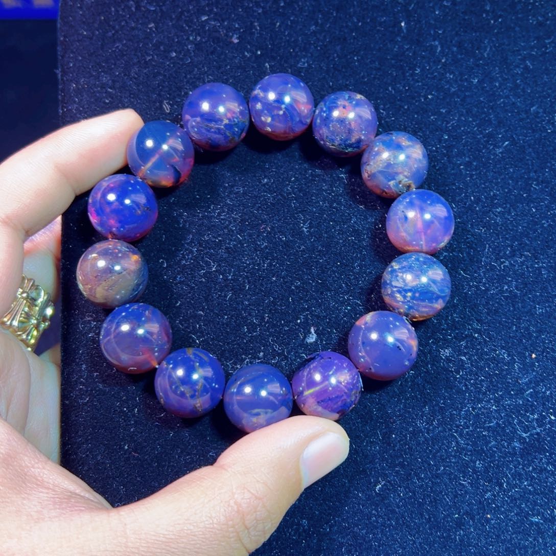 琥珀裸石未镶嵌琥珀