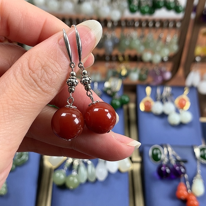 玛瑙/玉髓耳环银S925镶嵌12左右牛血红