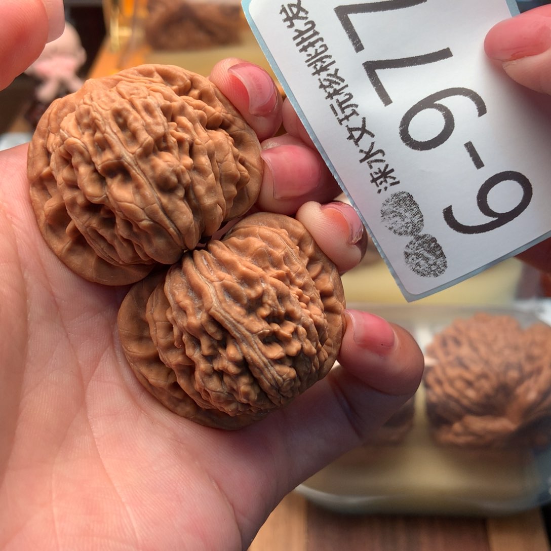 文玩核桃把件38四座楼