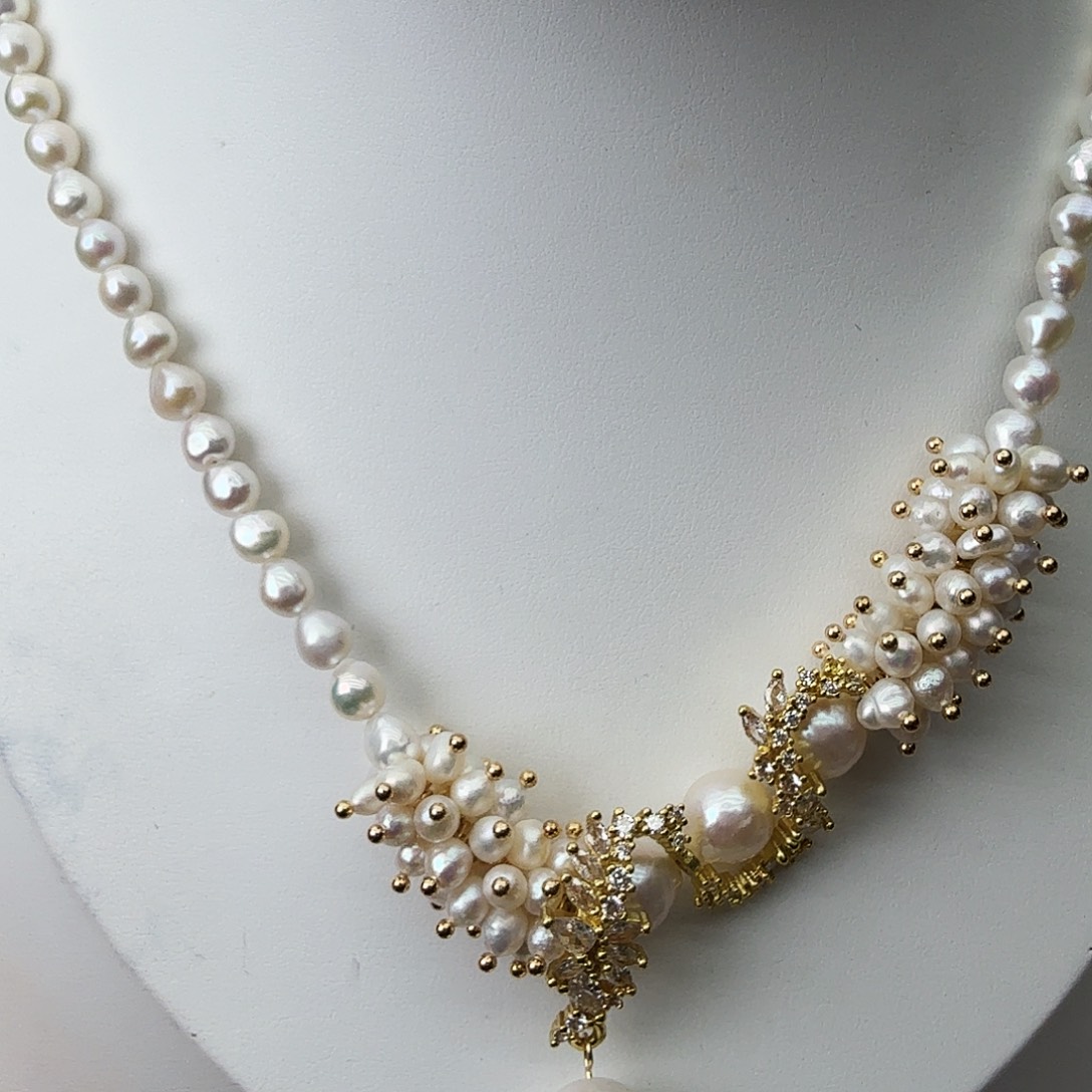 未镶嵌颈饰淡水珍珠