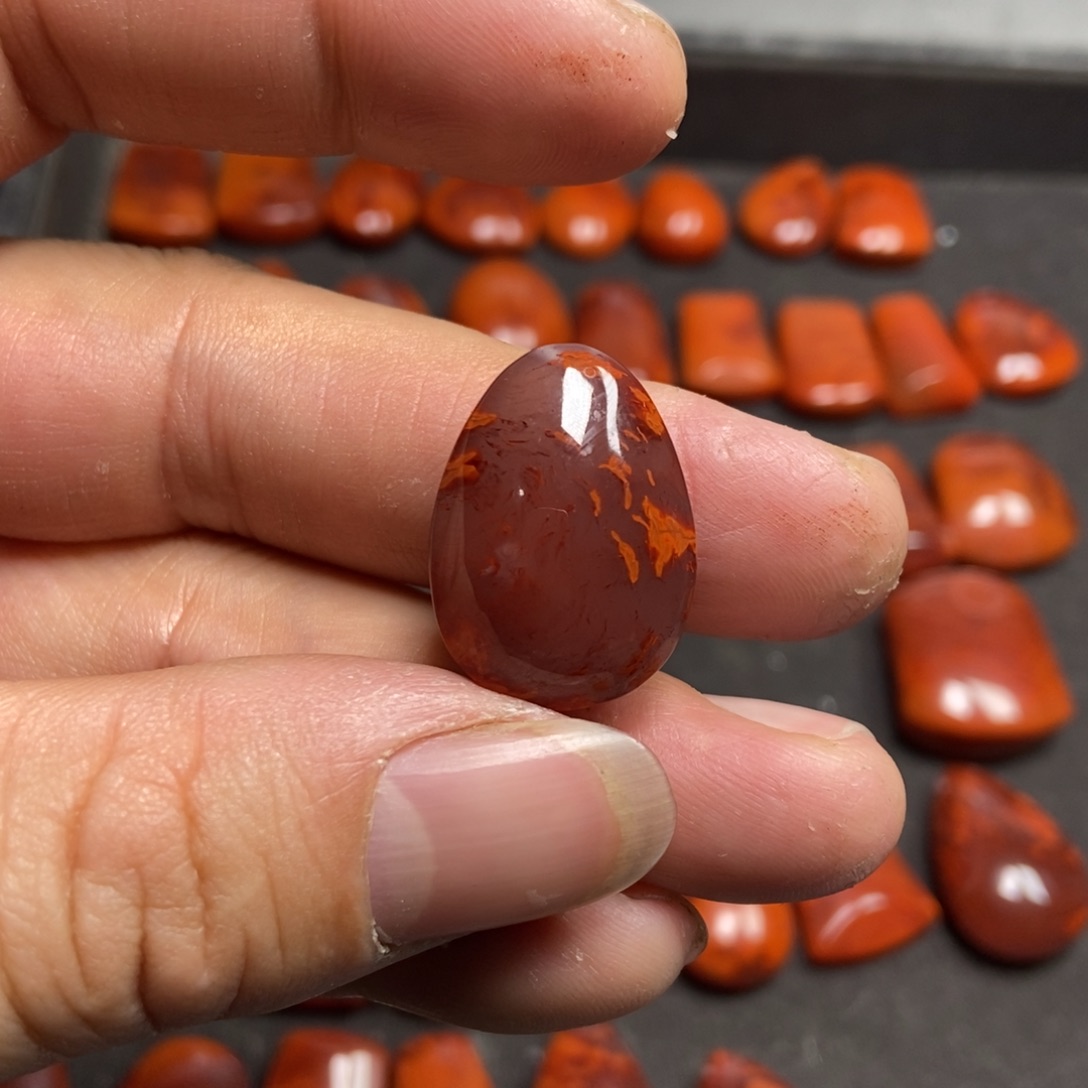 南红玛瑙吊坠(不含链)未镶嵌