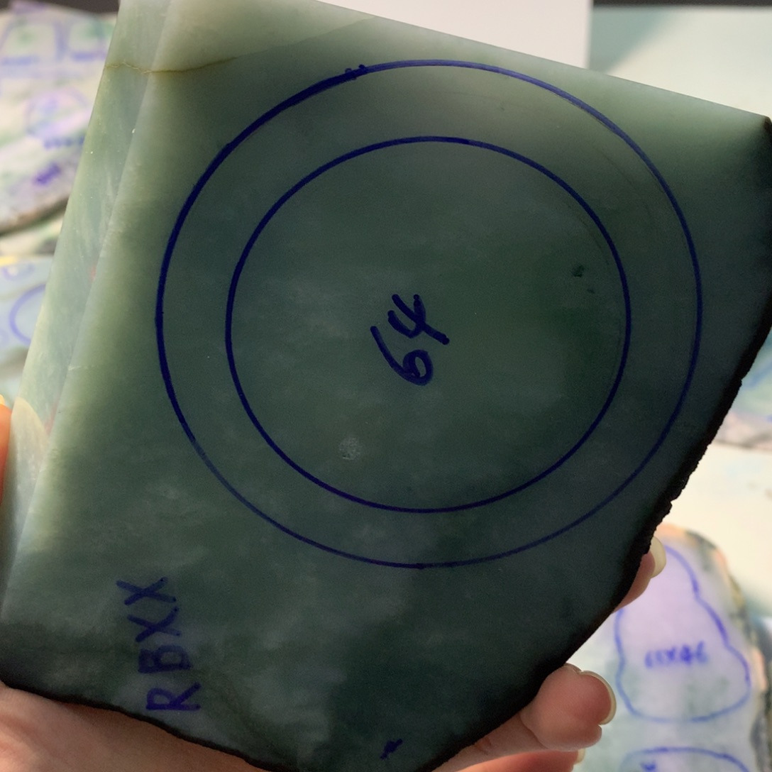 天***视翡翠散珠翡翠手镯