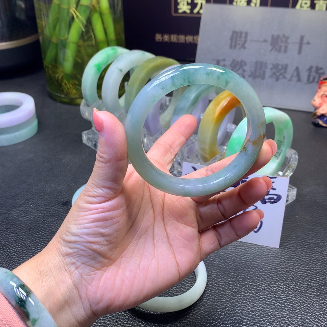 勤***定制翡翠未镶嵌61