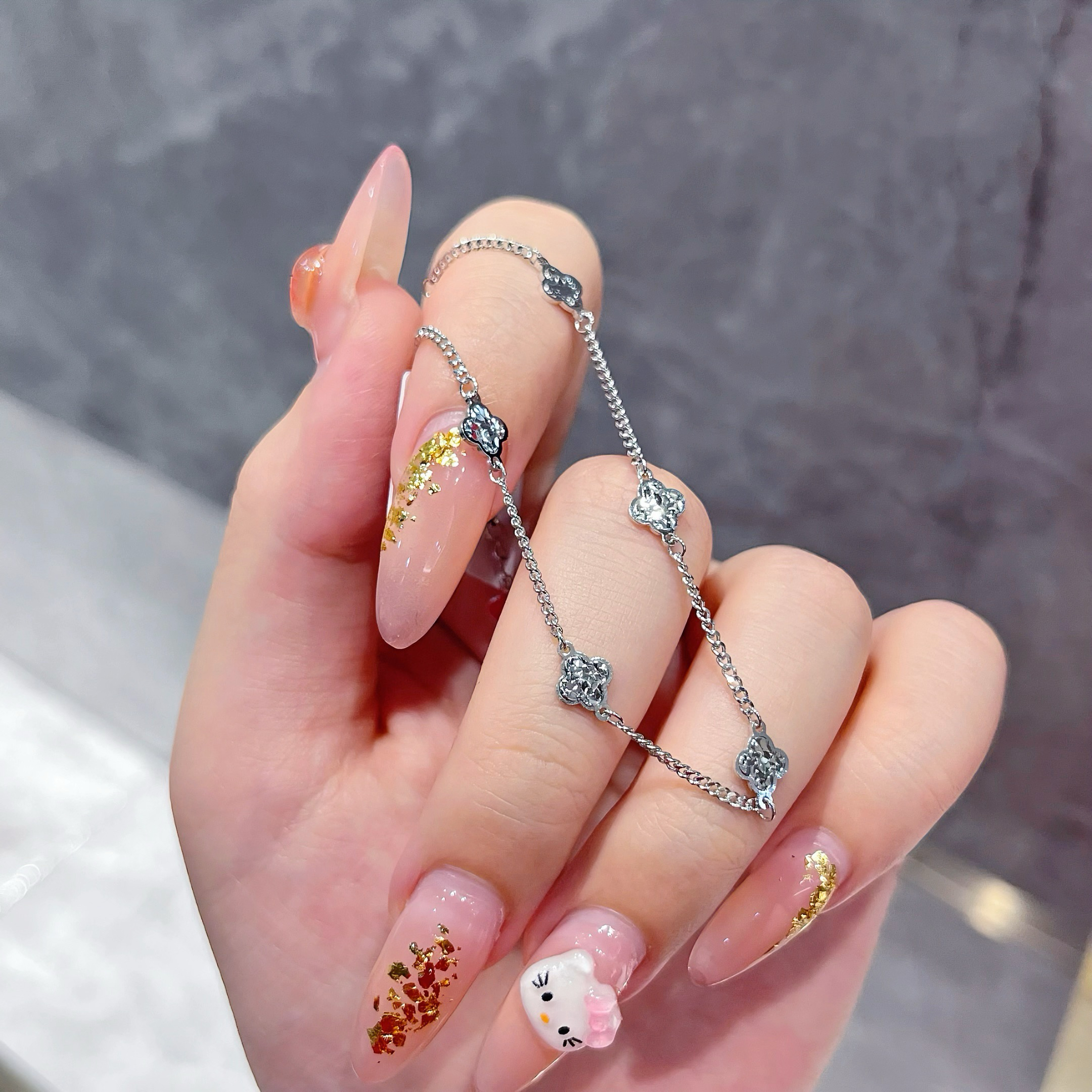 pt950 铂首饰 碎碎冰四叶草手链