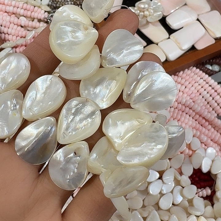 玛瑙/玉髓合金珠宝半成品5个珍珠贝水滴