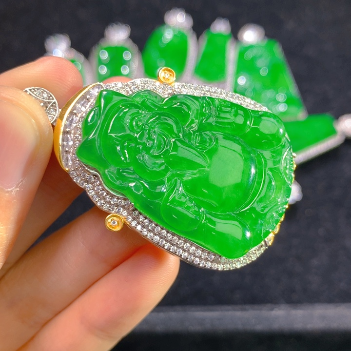 翡翠颈饰银S925镶嵌战****天一个