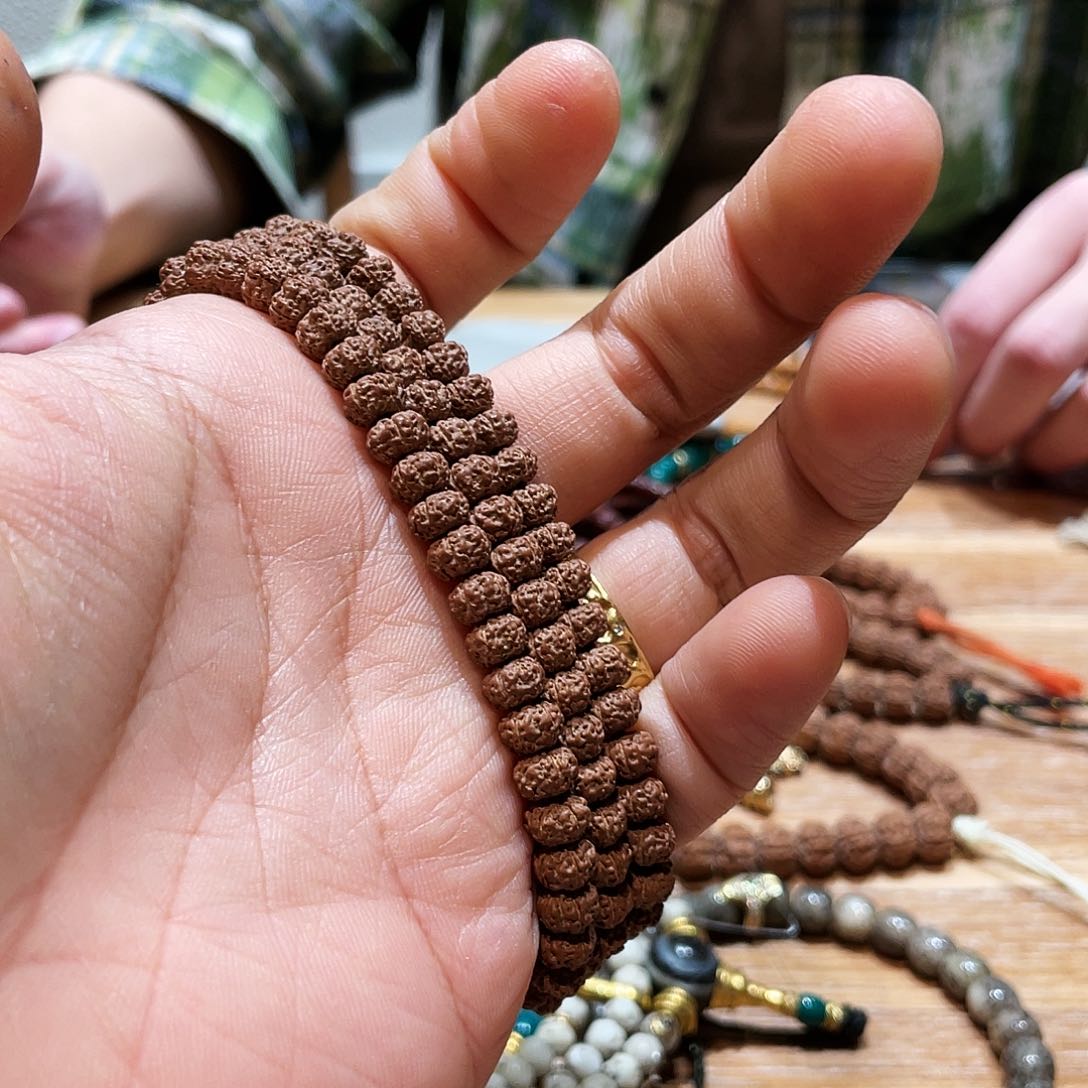 金刚菩提吊坠东****兄平细6+/108