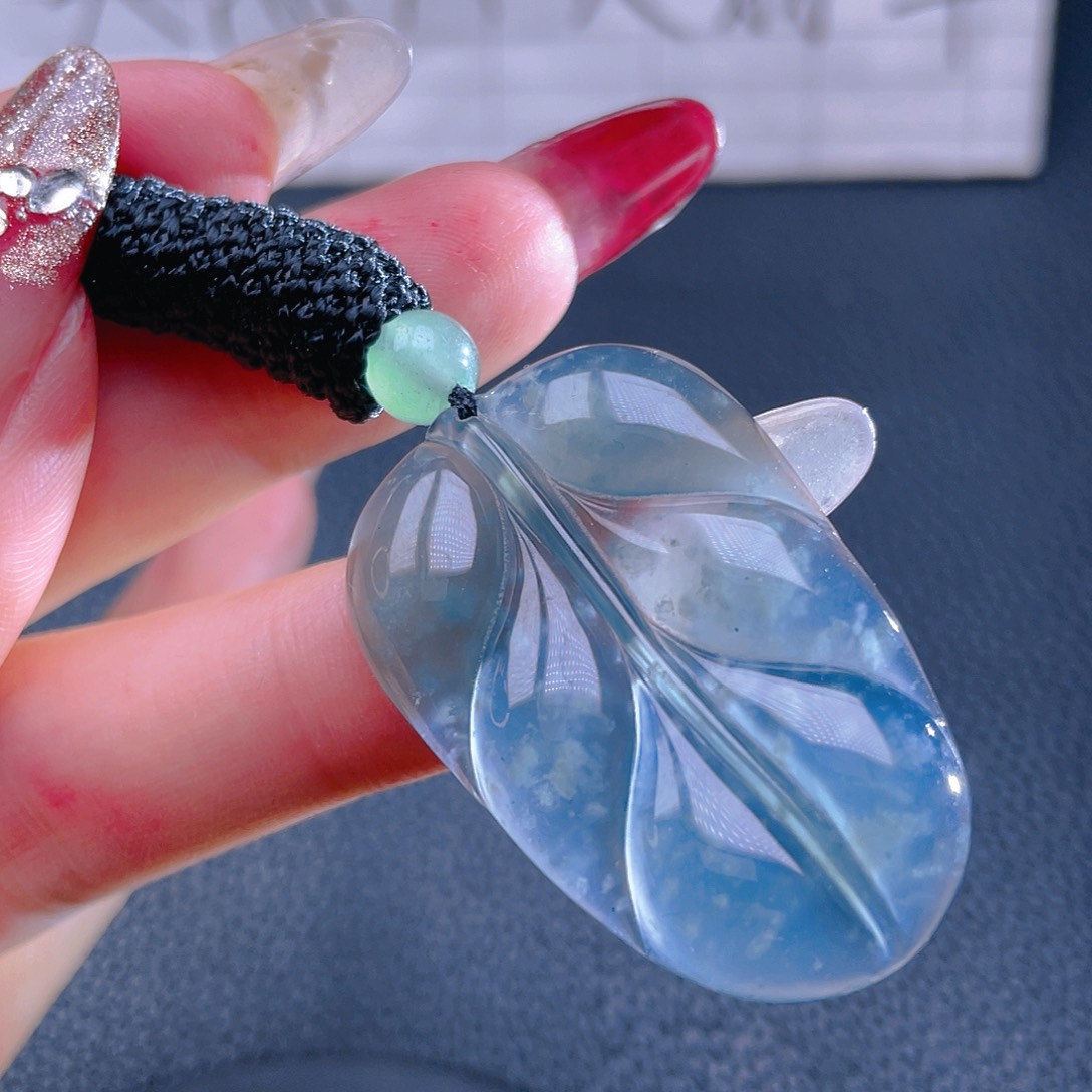 翡翠颈饰未镶嵌888888888888