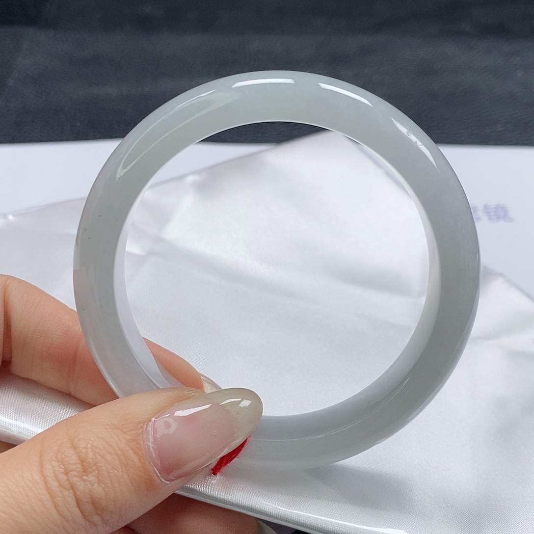 【闪购商品】翡翠未镶嵌手镯350号