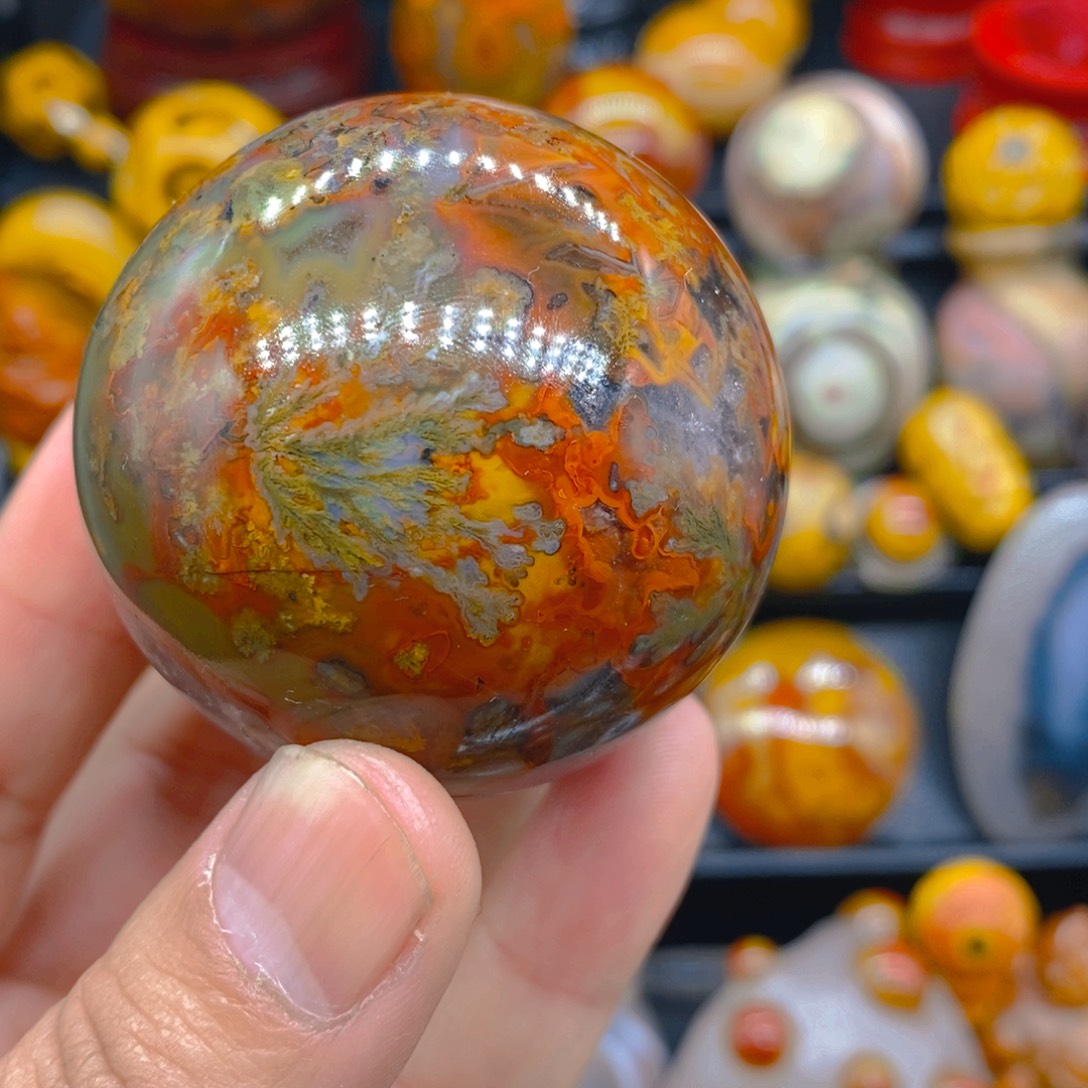 一***缘玛瑙/玉髓未镶嵌颈饰