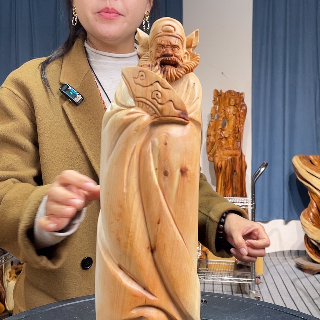 柏木（崖柏）随型艺术根雕