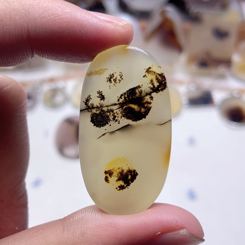 【闪购商品】玛瑙/玉髓颈饰未镶嵌