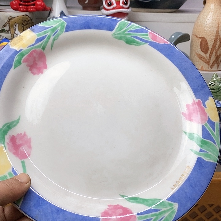 瓷片在哪上班吗今天怎么没有给发个电话