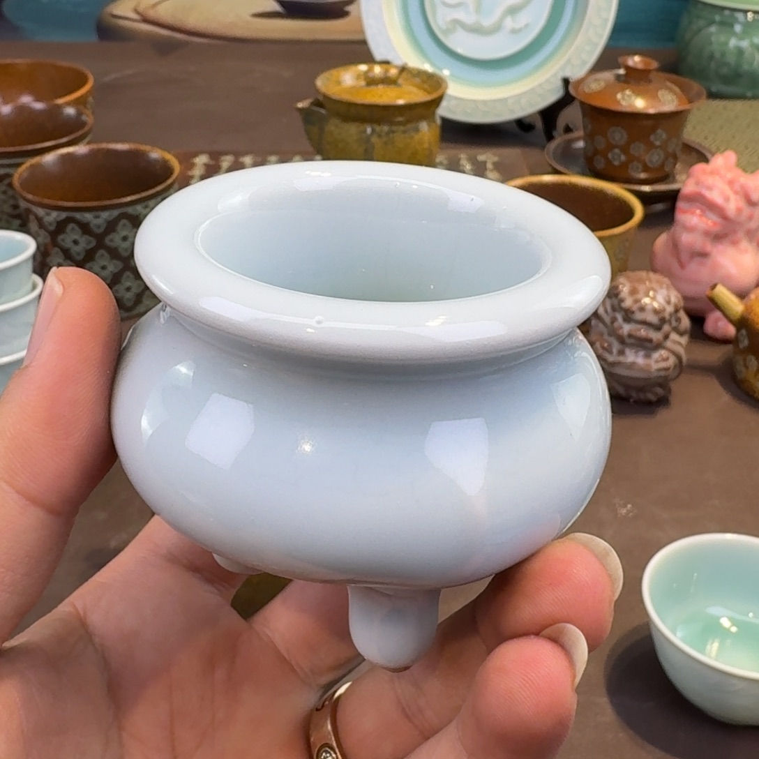 杯龙泉青瓷茶具微瑕