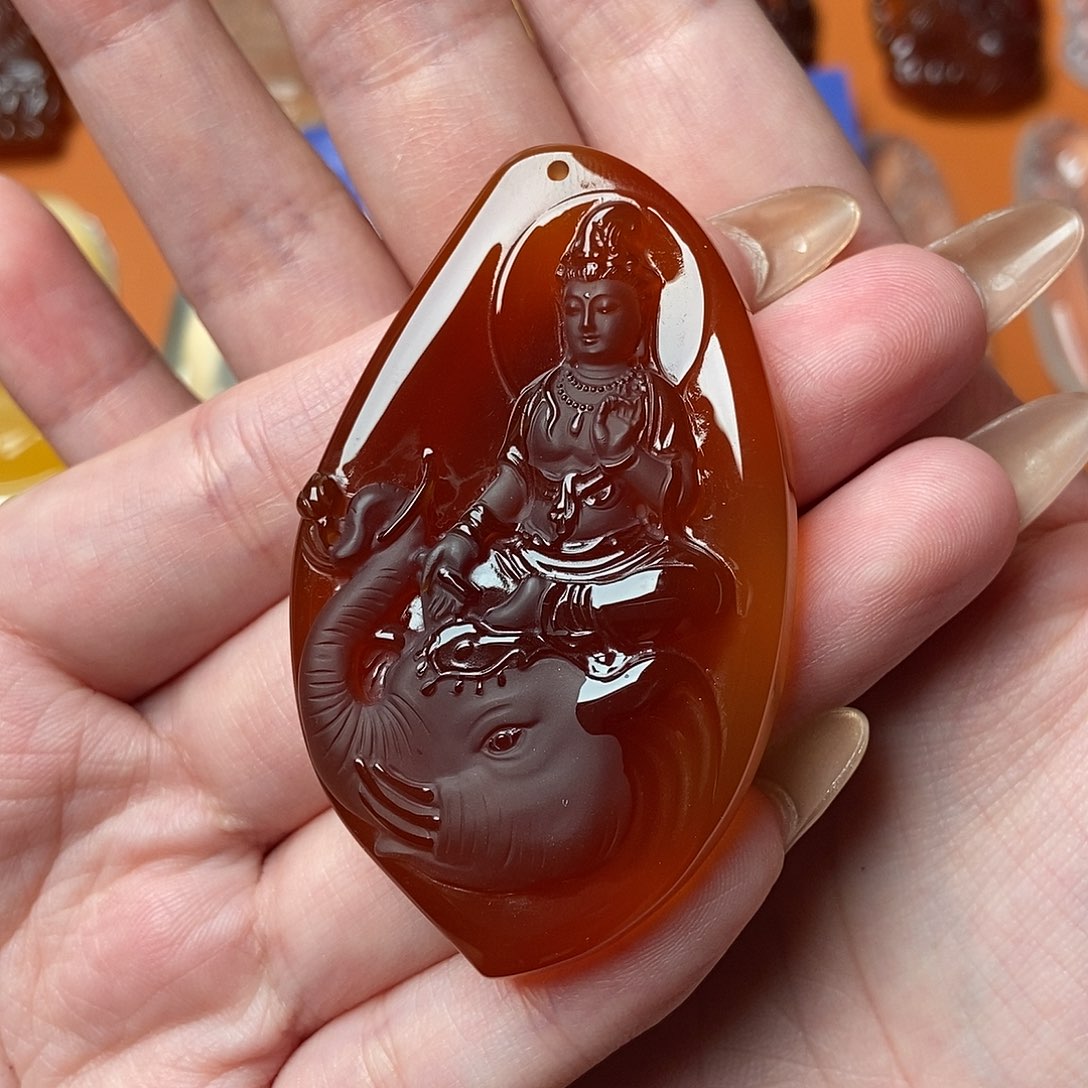 老***线玛瑙/玉髓颈饰未镶嵌