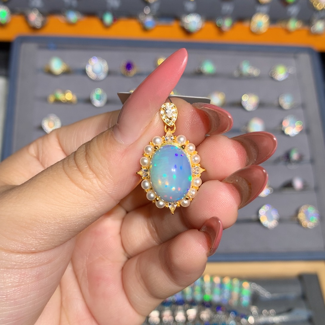 银S925镶嵌欧泊欧泊福利吊坠l