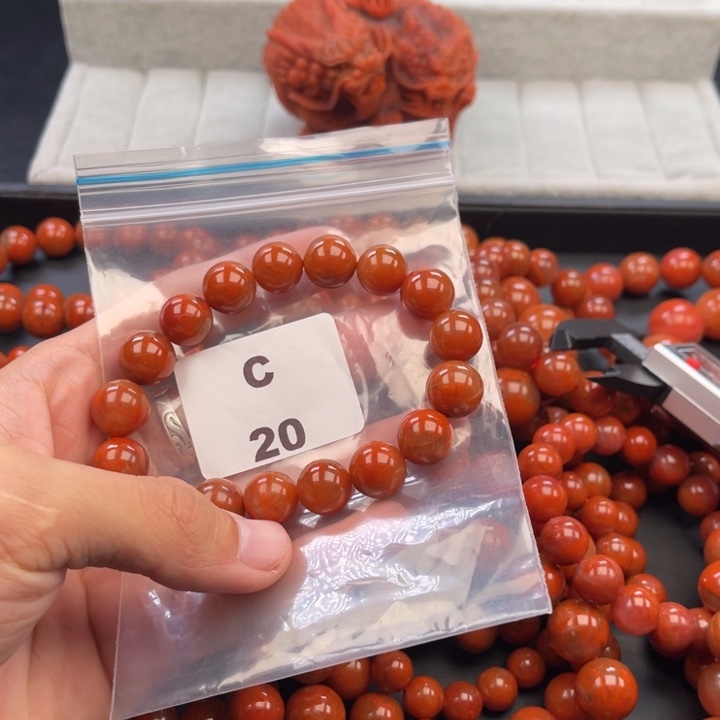 南红玛瑙未镶嵌多样性发货默认微瑕称重12mm