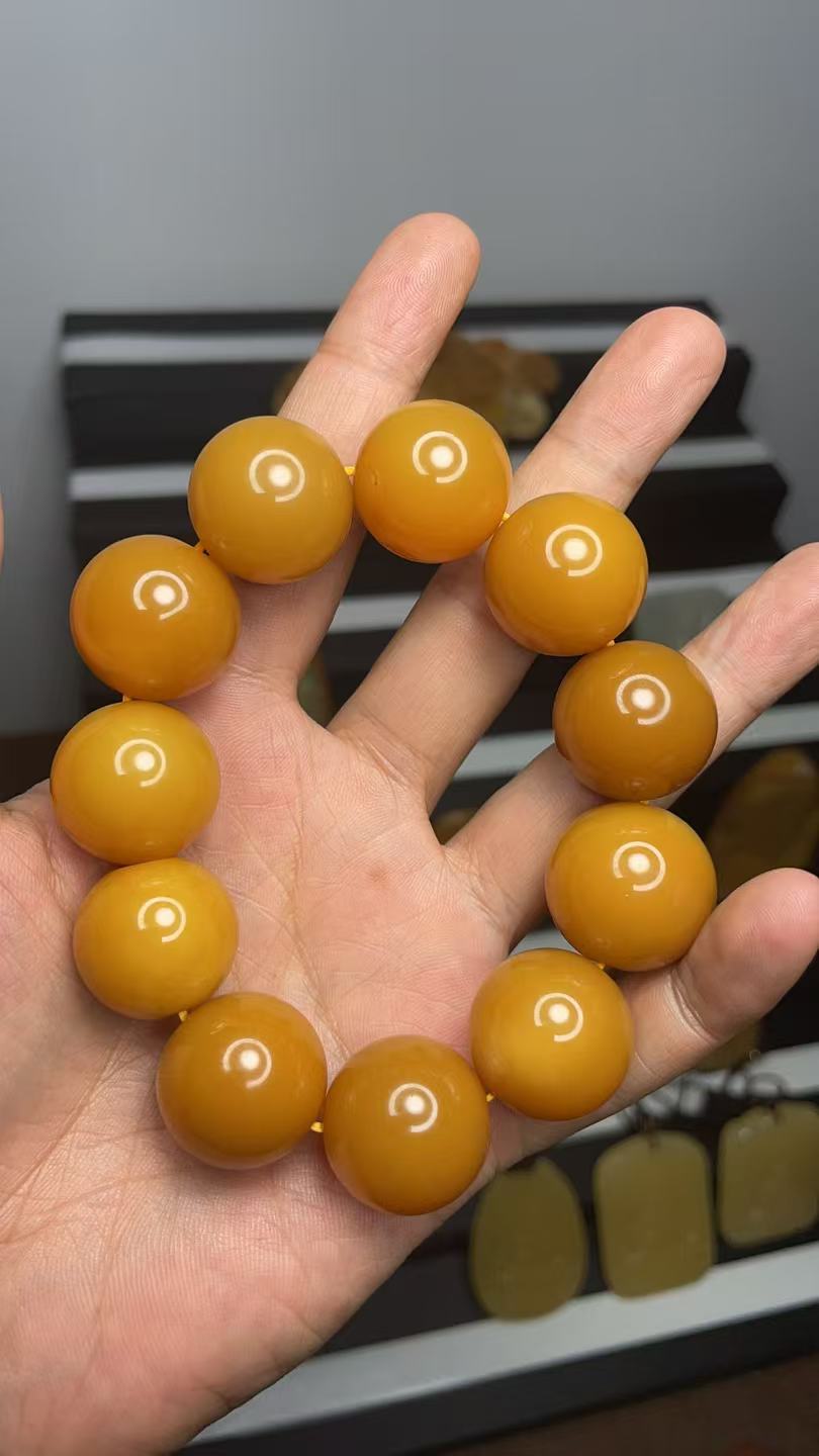 缅黄高品大手串串