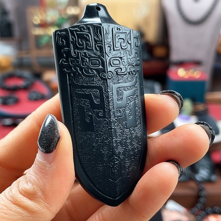 和田玉挂件未镶嵌羊脂级中号