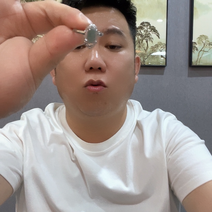 未镶嵌戒指翡翠和h给一个沟沟壑壑