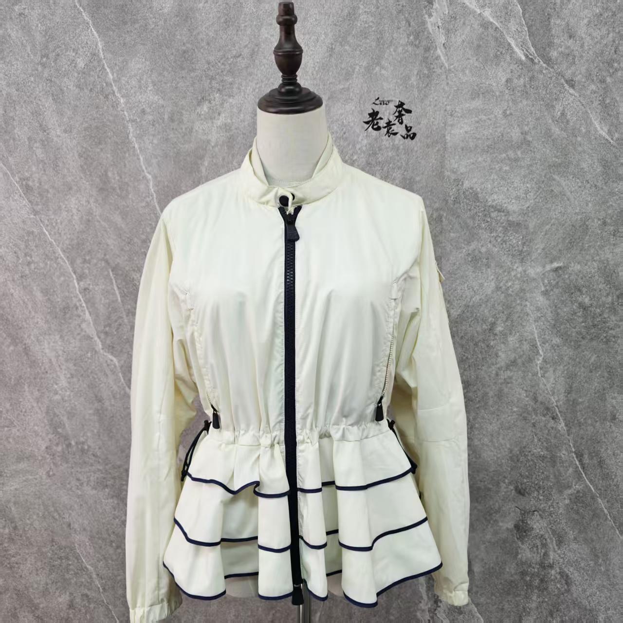 99新 MONCLER 海囤K/蒙口/上衣/2码/yy12868
