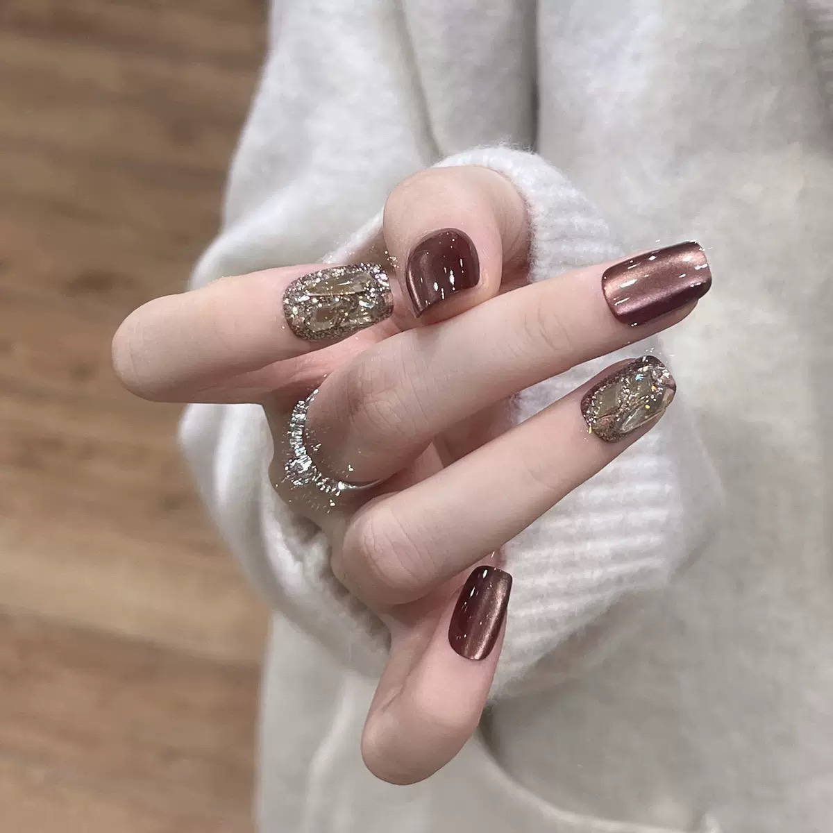 759短款红棕色猫眼30片装穿戴美甲假指甲贴片成品可拆卸显白简约