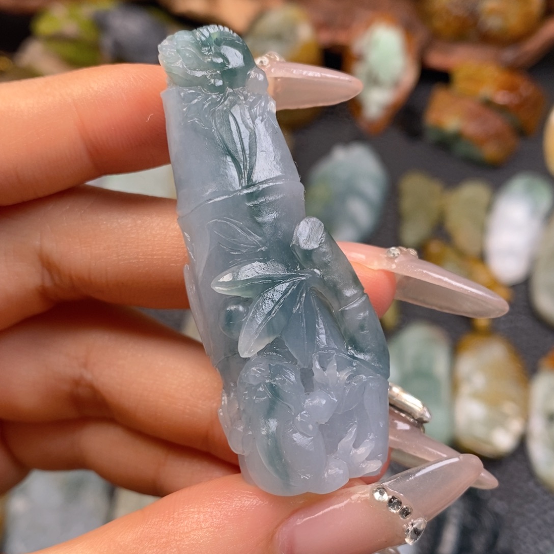 未镶嵌定制翡翠翡翠