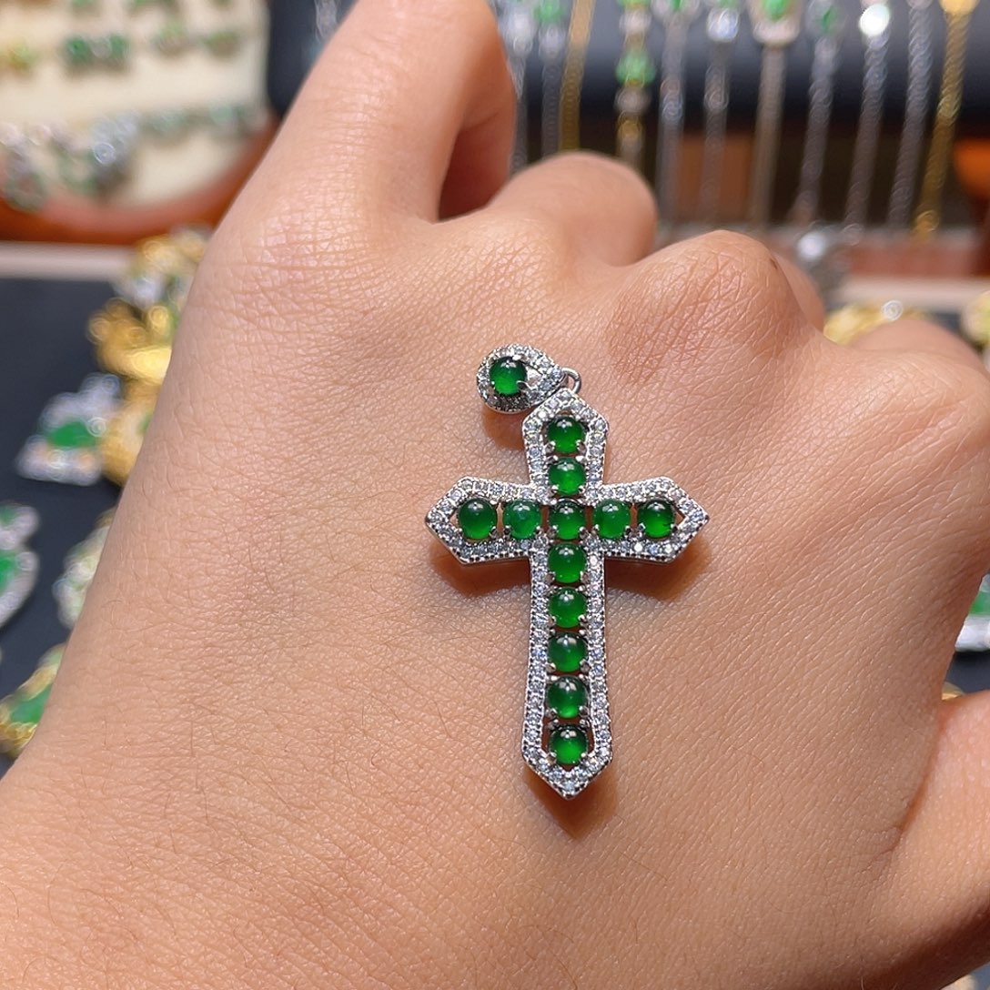 翡翠银S925镶嵌颈饰