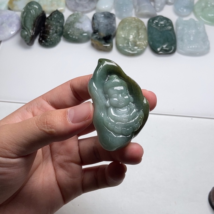 翡翠未镶嵌颈饰宝宝佛21