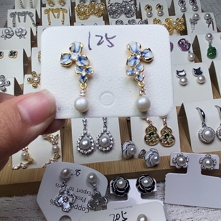 银S925镶嵌耳饰淡水珍珠