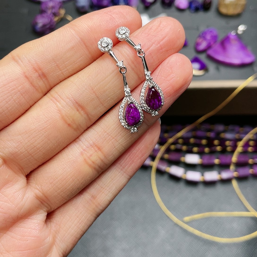 苏纪石（舒俱来）耳钉银S925镶嵌