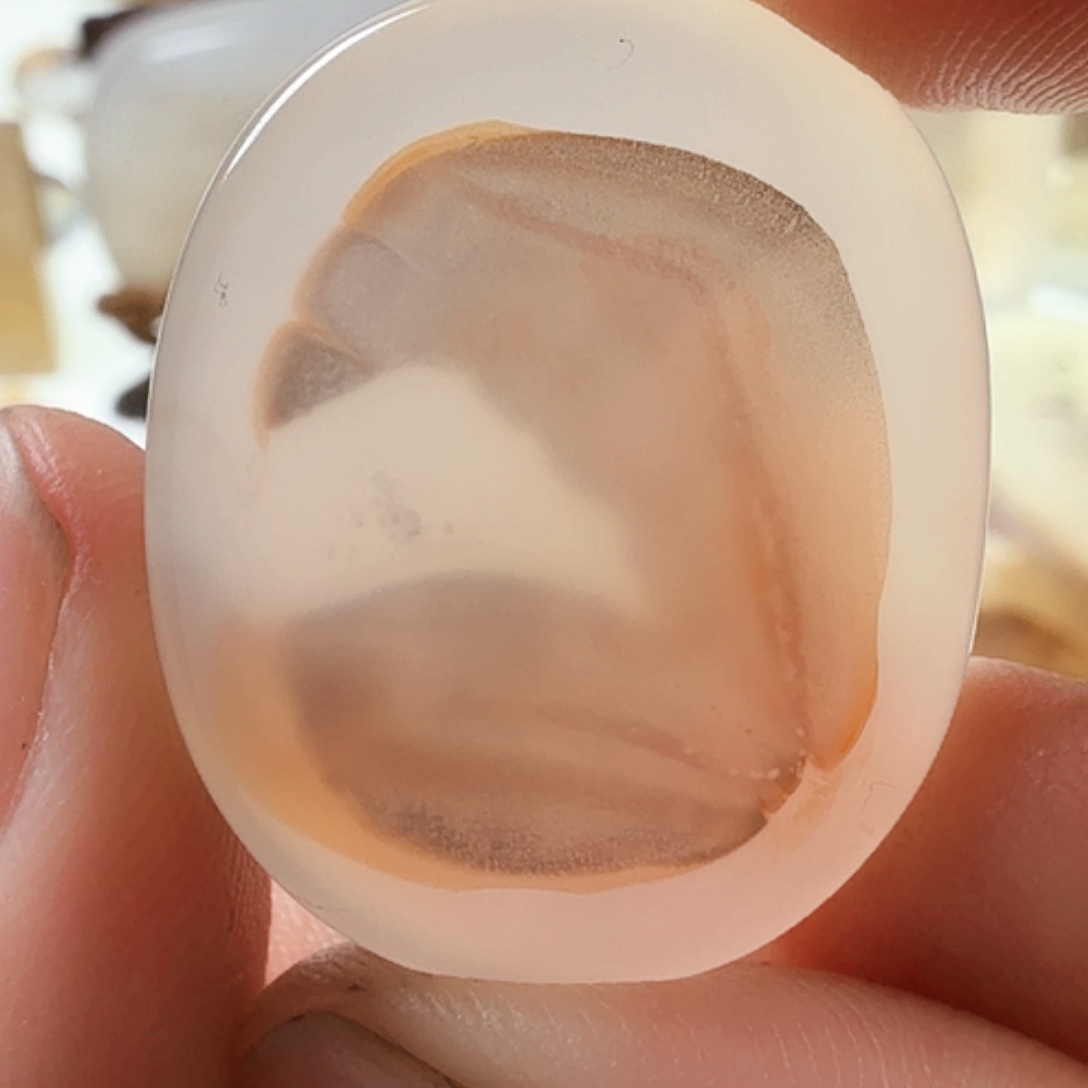 玛瑙/玉髓未镶嵌珠宝半成品