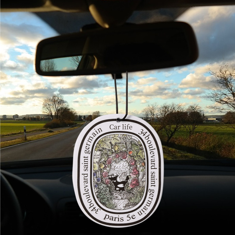 车载香薰挂片衣橱香薰精油香薰持久留香净化空气味道随机