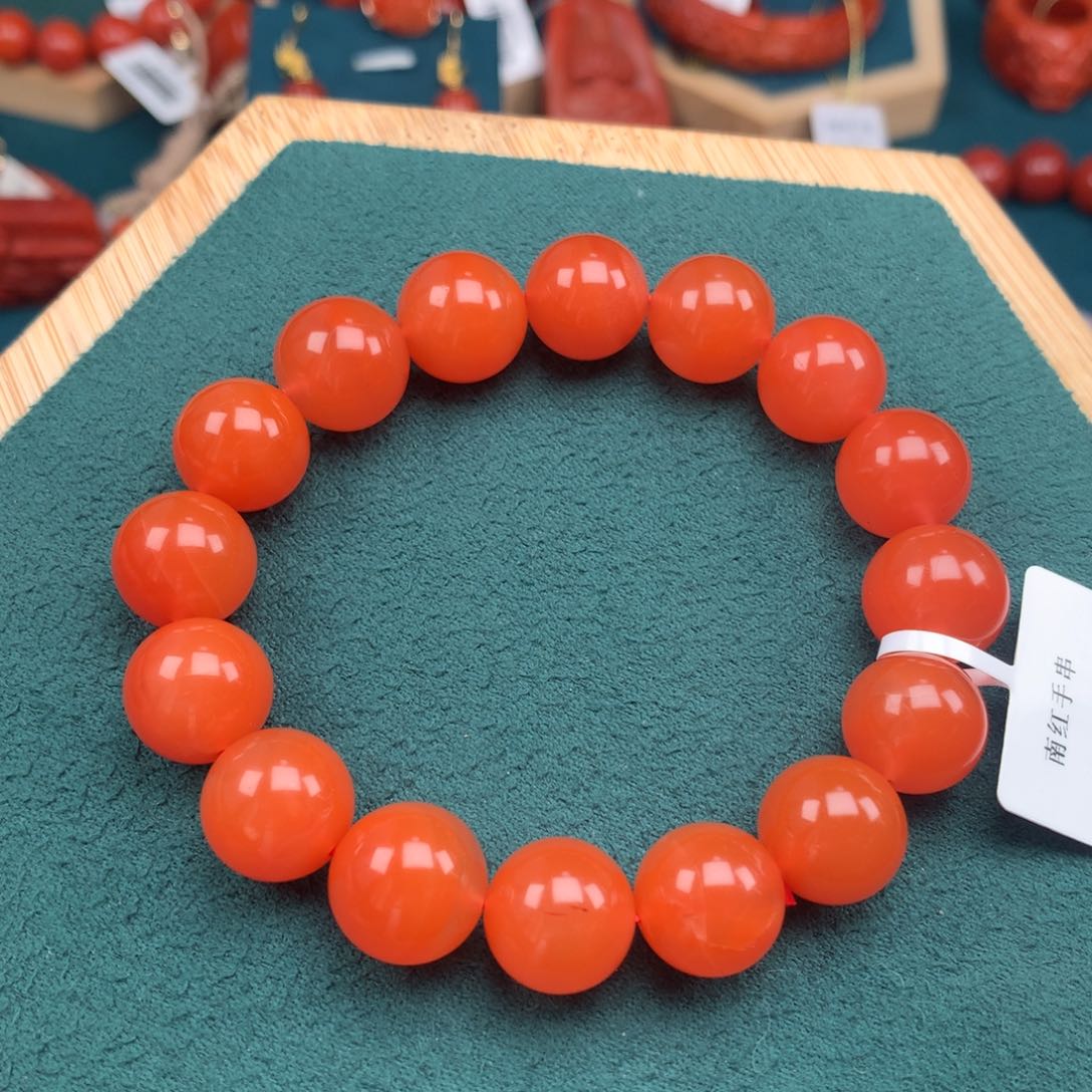 南红玛瑙未镶嵌保山纯柿子红13m南红