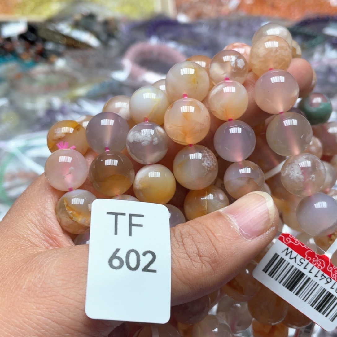 水晶多样性发一只未镶嵌