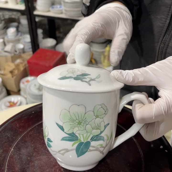 醴陵高温瓷釉下手绘550毫升