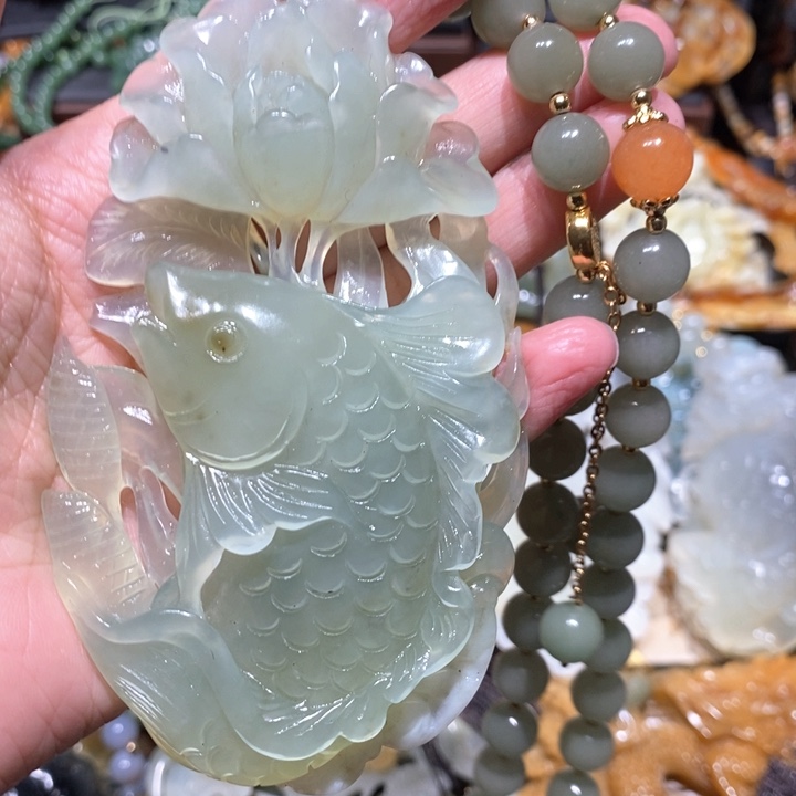 岫玉毛衣链未镶嵌