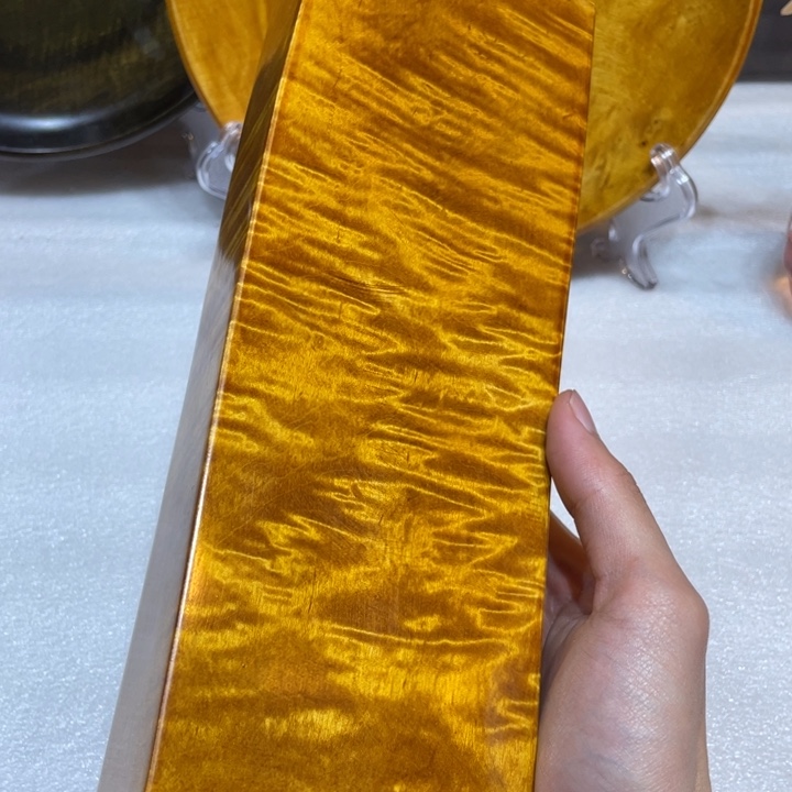 楠木枕头158855458632778888553