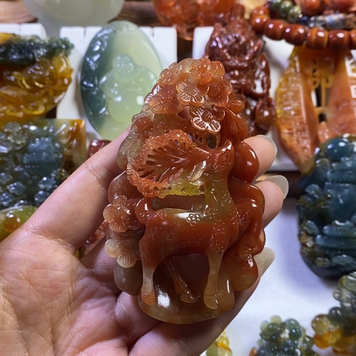 琬***儿蛇纹石玉未镶嵌颈饰