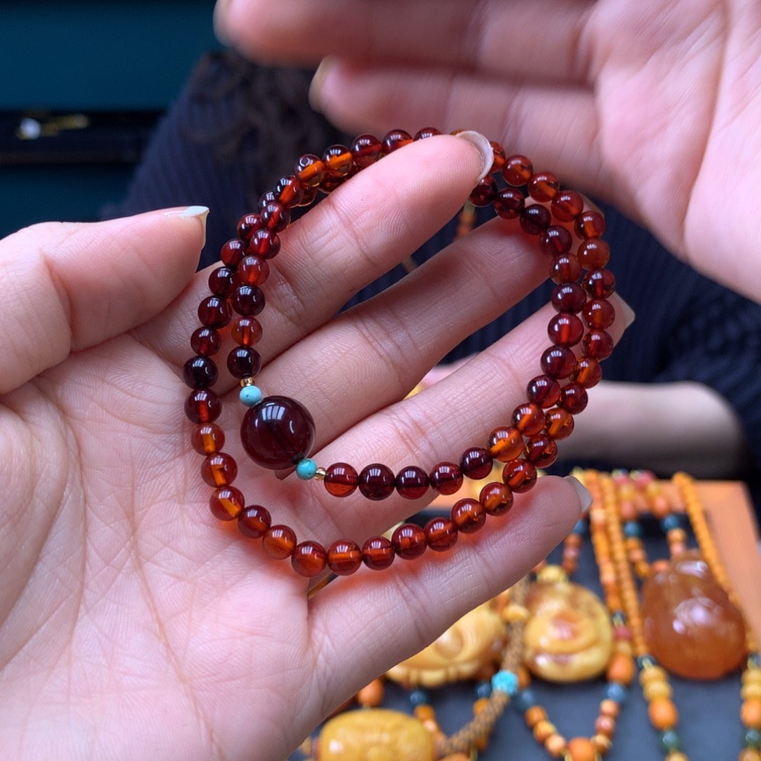 血珀未镶嵌手串微瑕