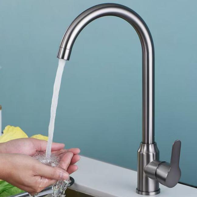 冷热厨房龙头：水镀枪灰菜盆冷热龙头C10048旋转