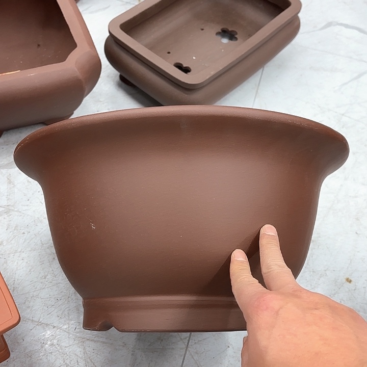 紫砂花盆紫砂的颜色很好看呀