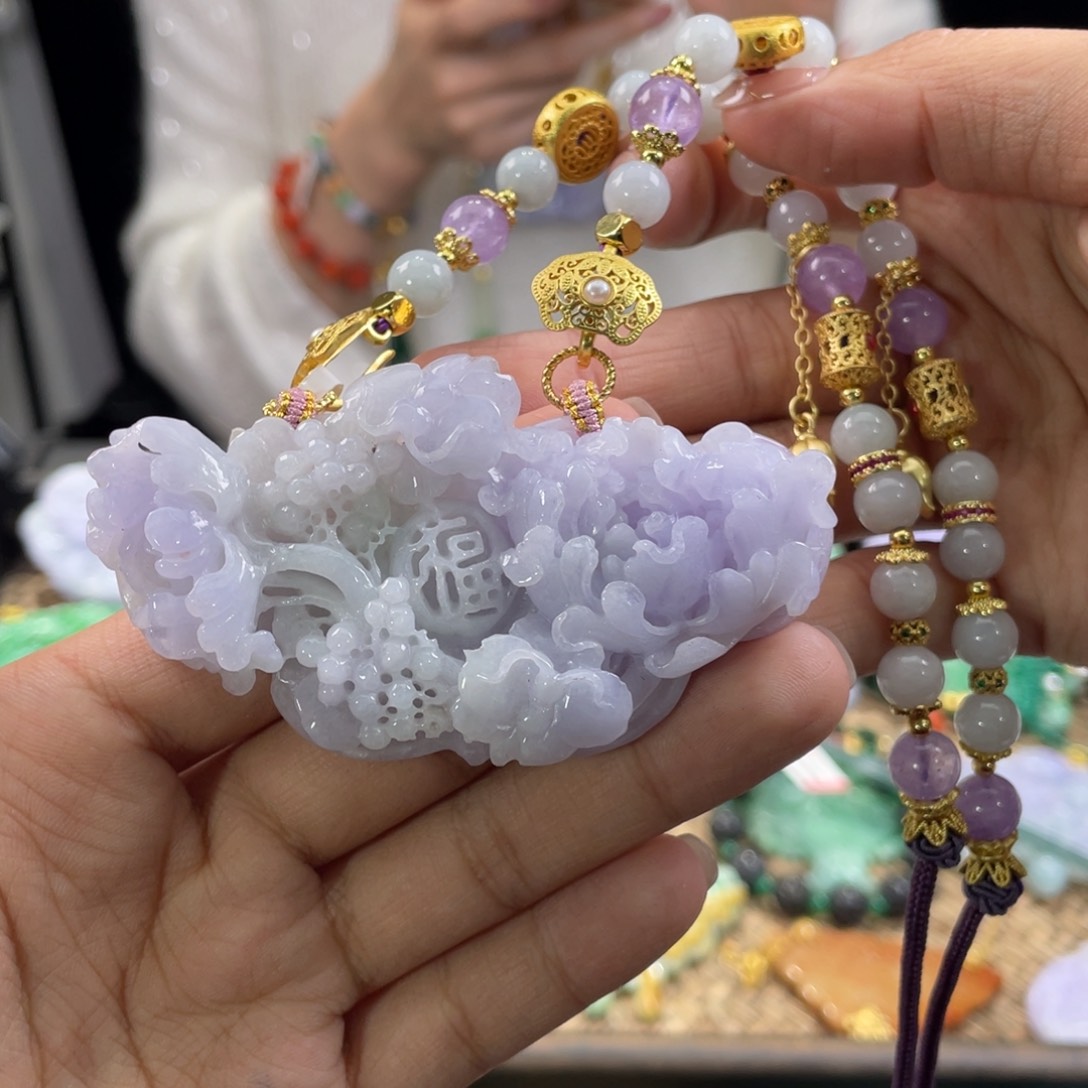 翡翠颈饰未镶嵌代编织