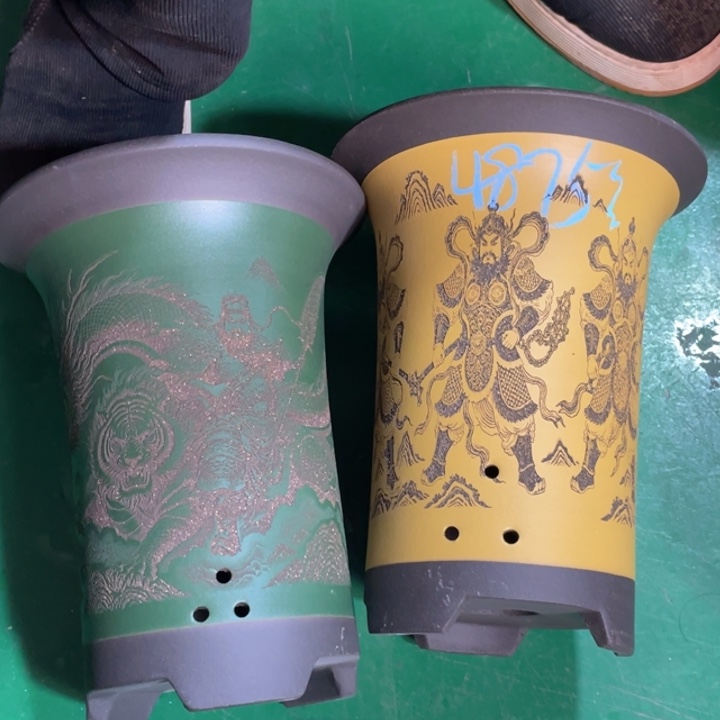 紫砂花盆中号两只