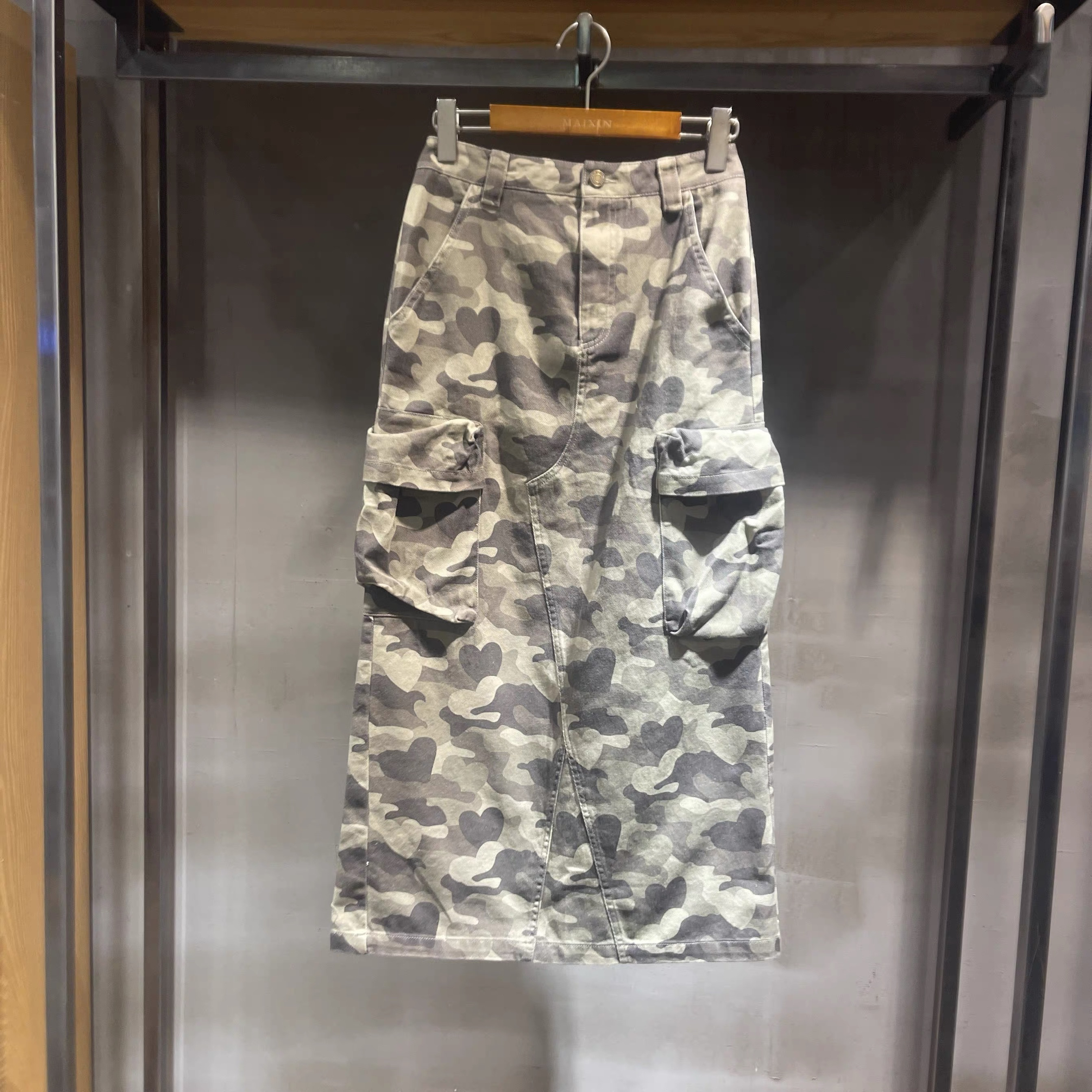 麦寻QHLCS02B新春款2025【专柜正品】复古迷彩工装风