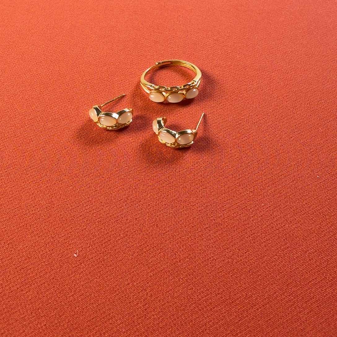 和田玉未镶嵌耳饰戒指套装