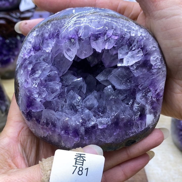 水晶大型摆件（非配饰）未镶嵌