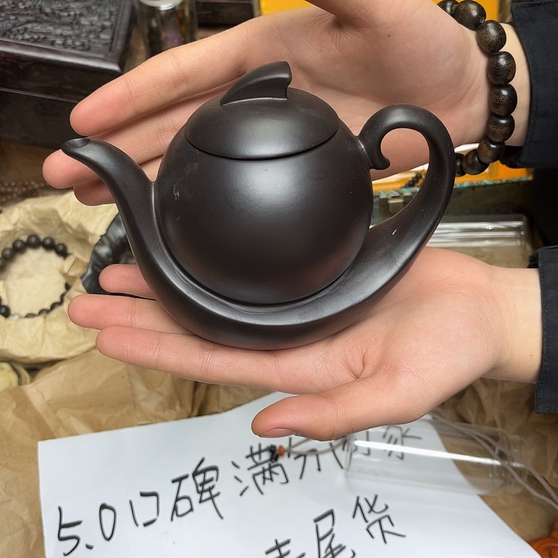 大叶紫檀（黑酸枝木类）